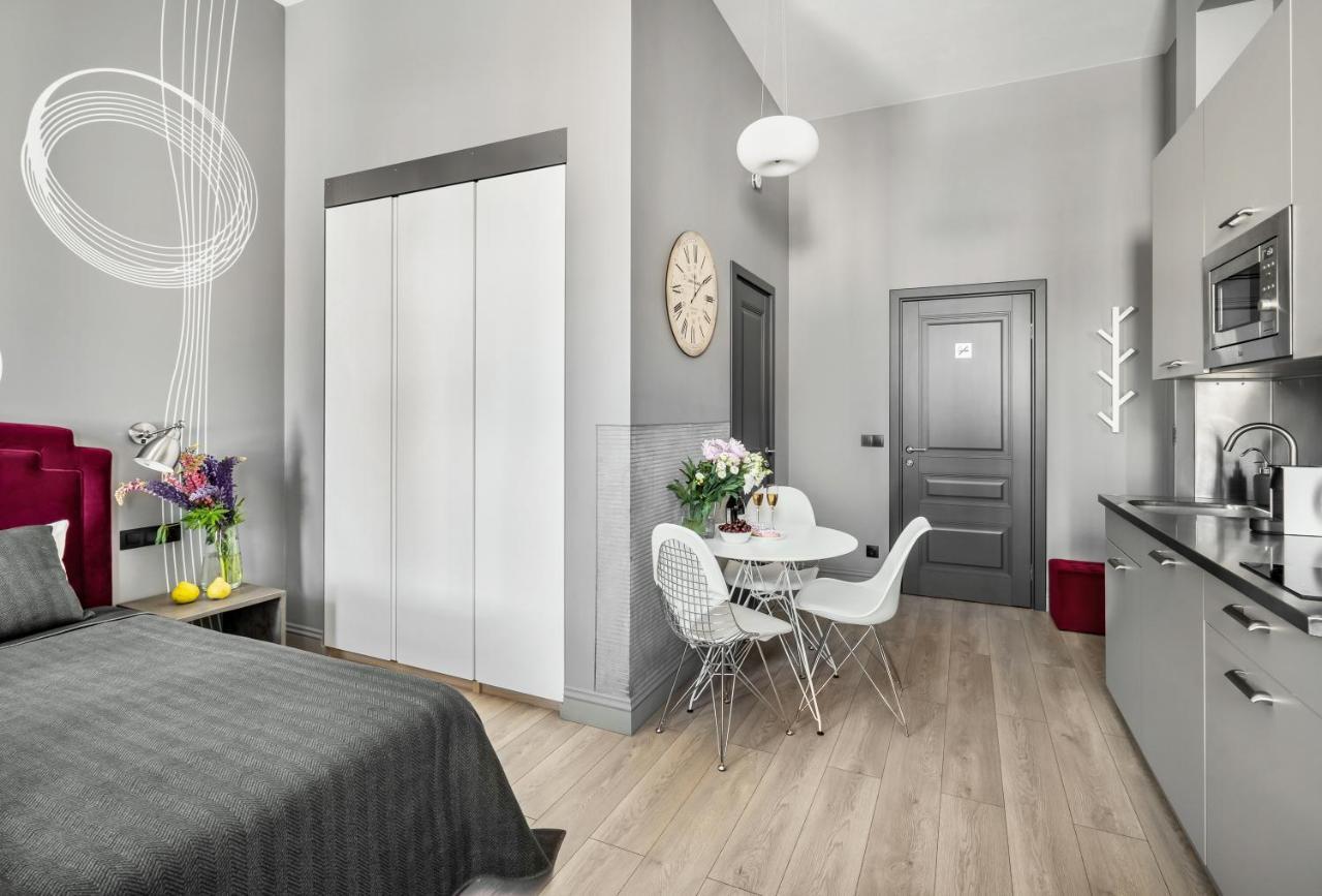 Welcome Apartment Nevsky Saint Petersburg Luaran gambar